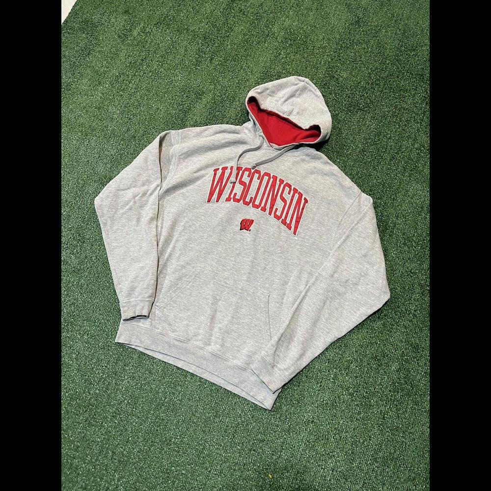 Wisconsin Badgers Sweatshirt Mens XL Gray Red Hoodie Pullover Vintage Arc Weave